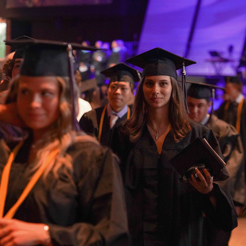 grad23-square