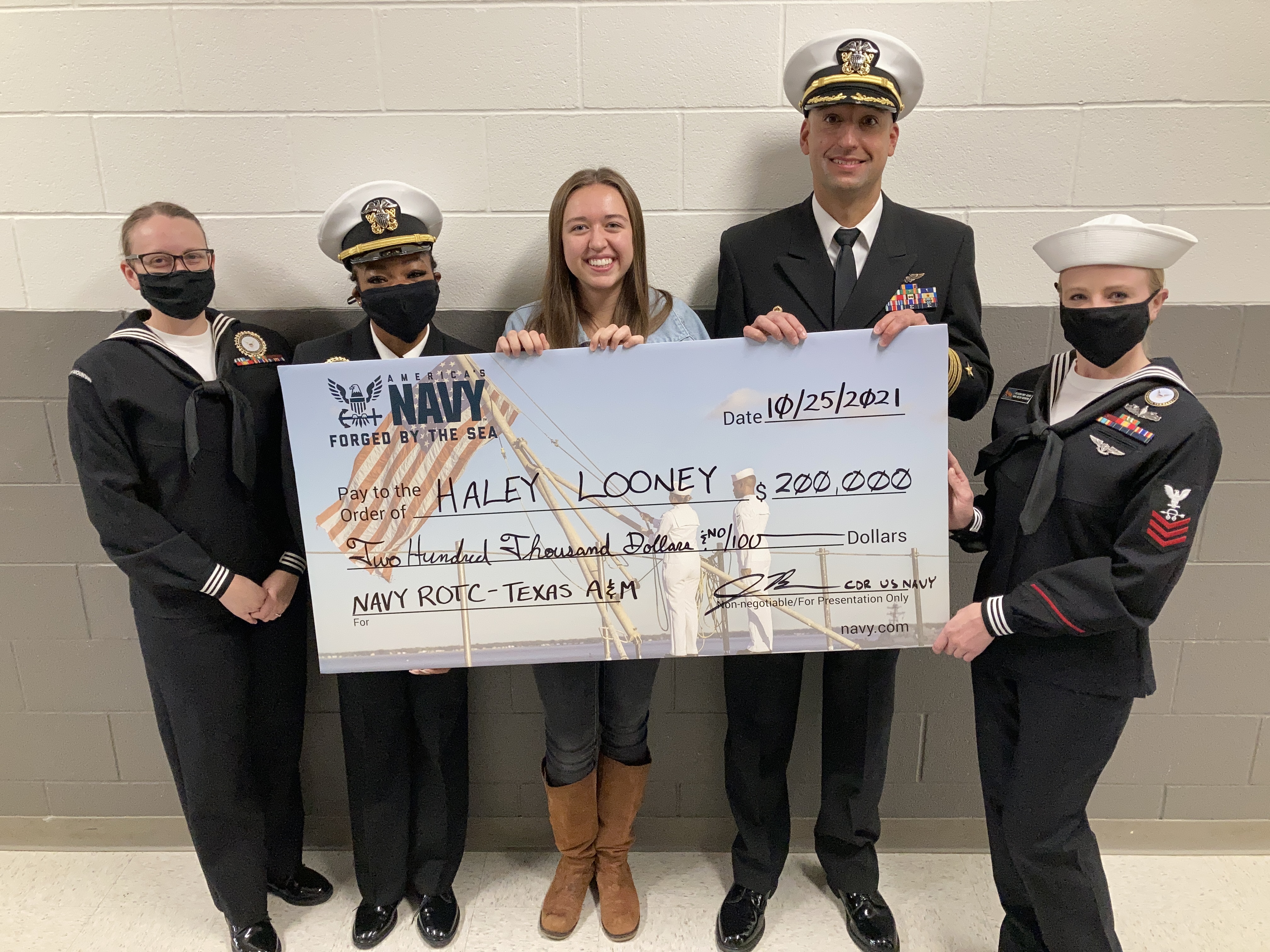 Haley Looney awarded with ROTC Immediate Scholarship Reservation